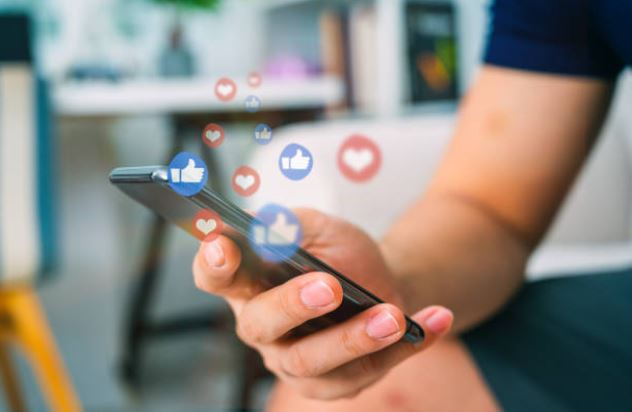 Facebook IDs Stolen Roundup